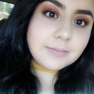 Meet your Posher, Liliana